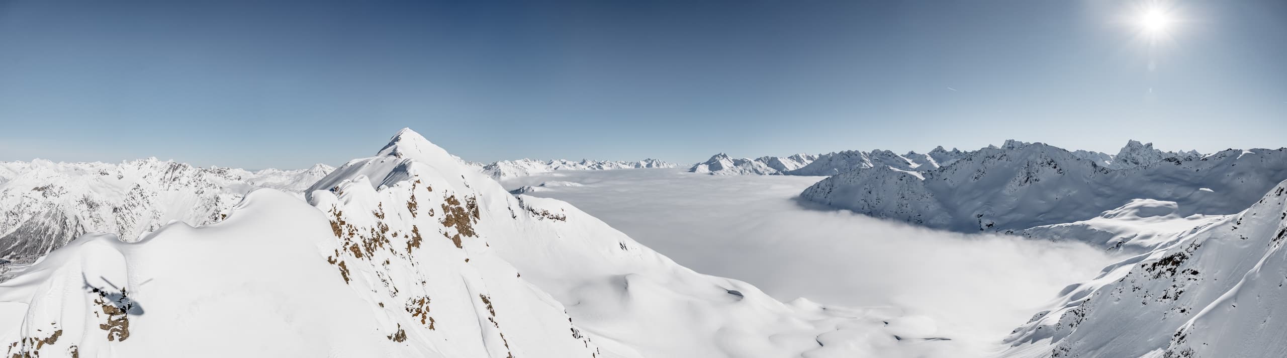 Arlberg Motel — Ski Lodge in the Heart of Arlberg